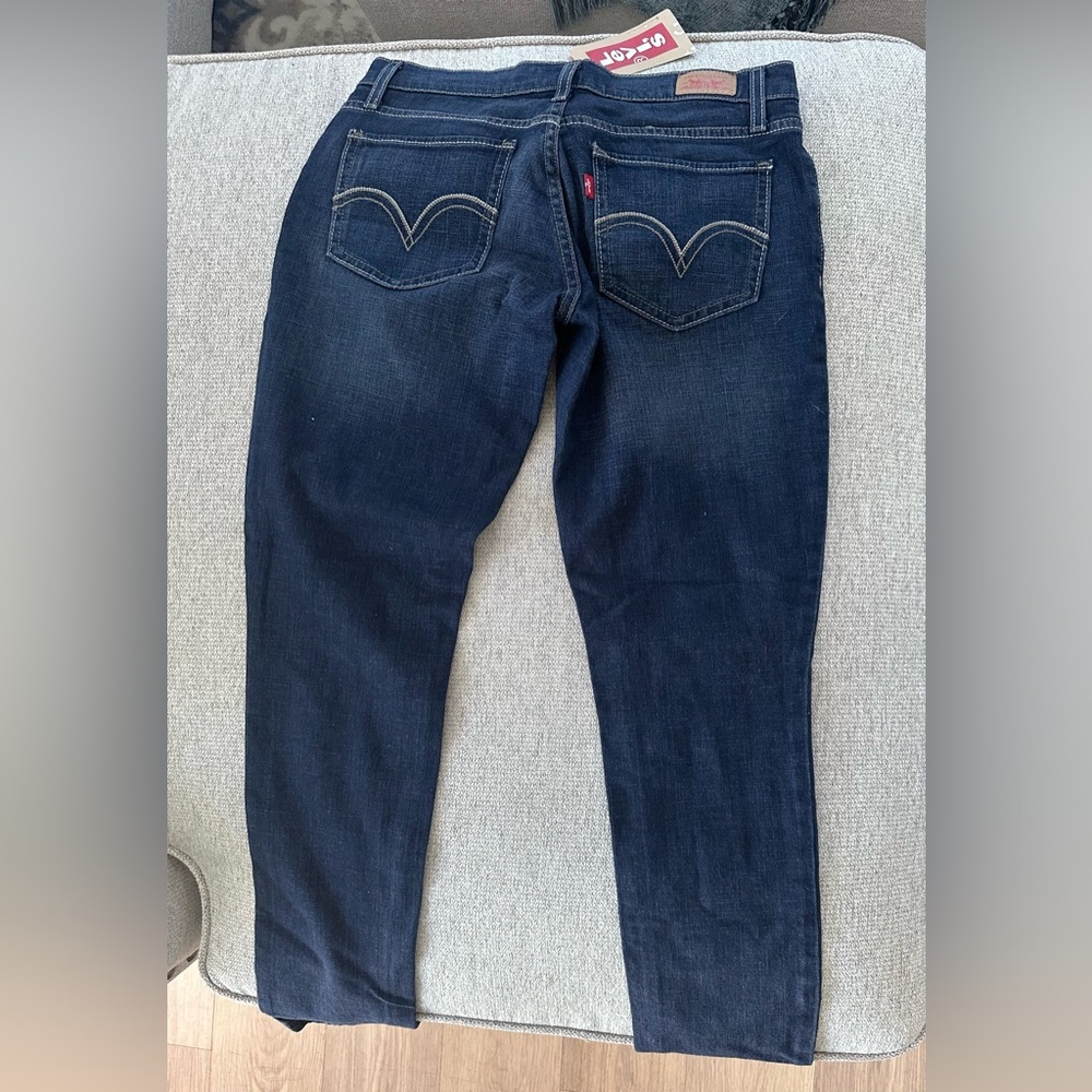 NWT Levi’s Super low skinny jeans 524
